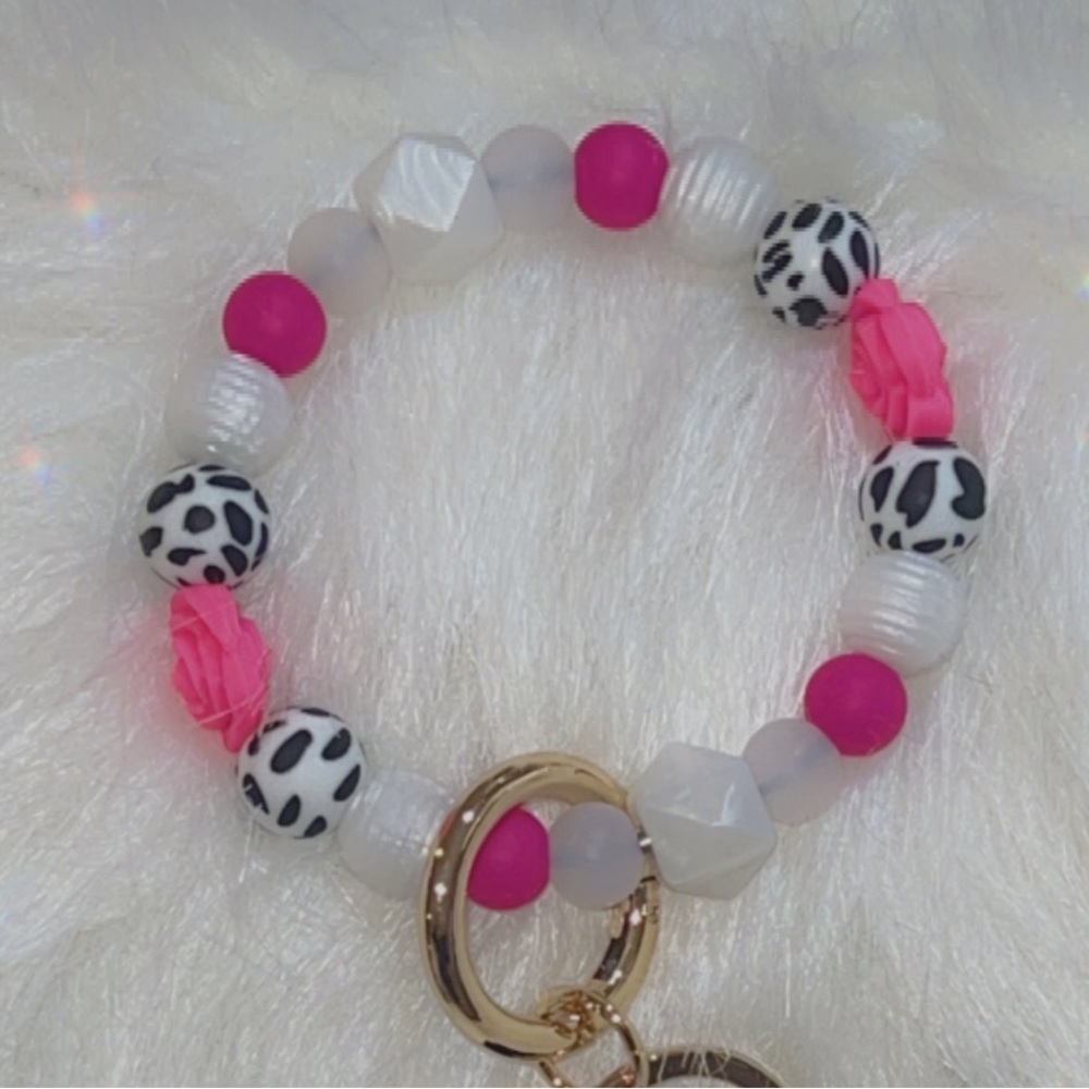 Boujee Beaded Wristlet Keychain - Picture 3 of 4